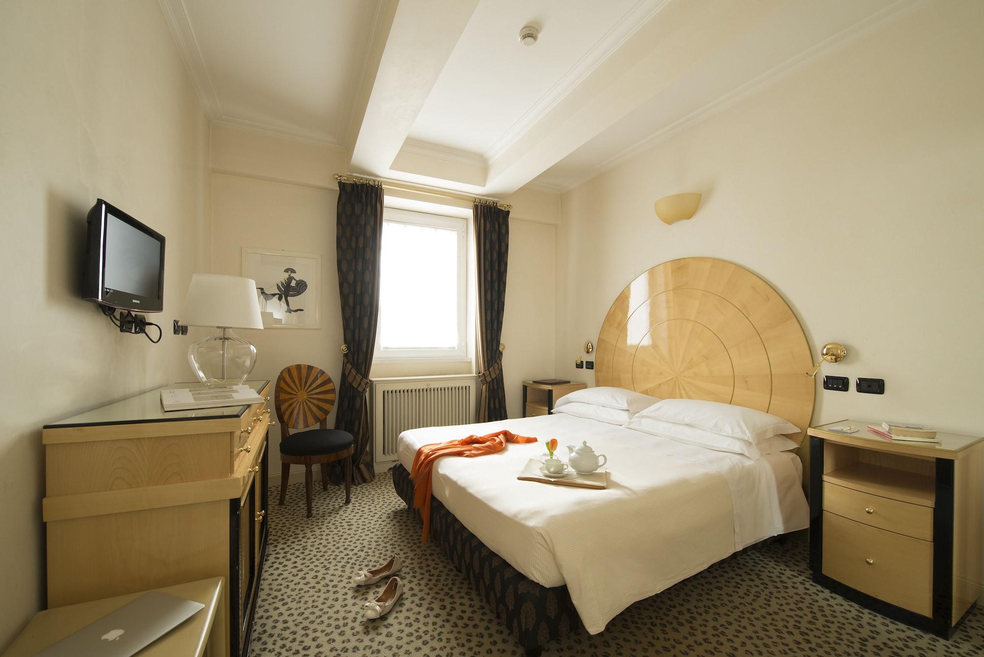 Hotel Gregoriana โรม ภายนอก รูปภาพ