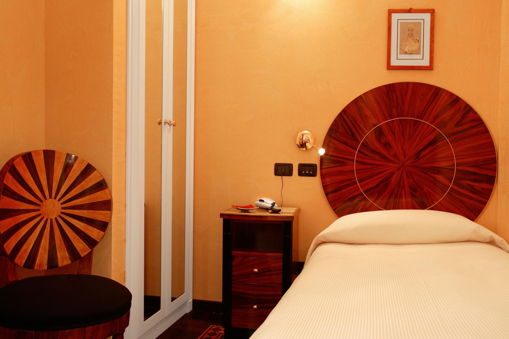 Hotel Gregoriana โรม ภายนอก รูปภาพ