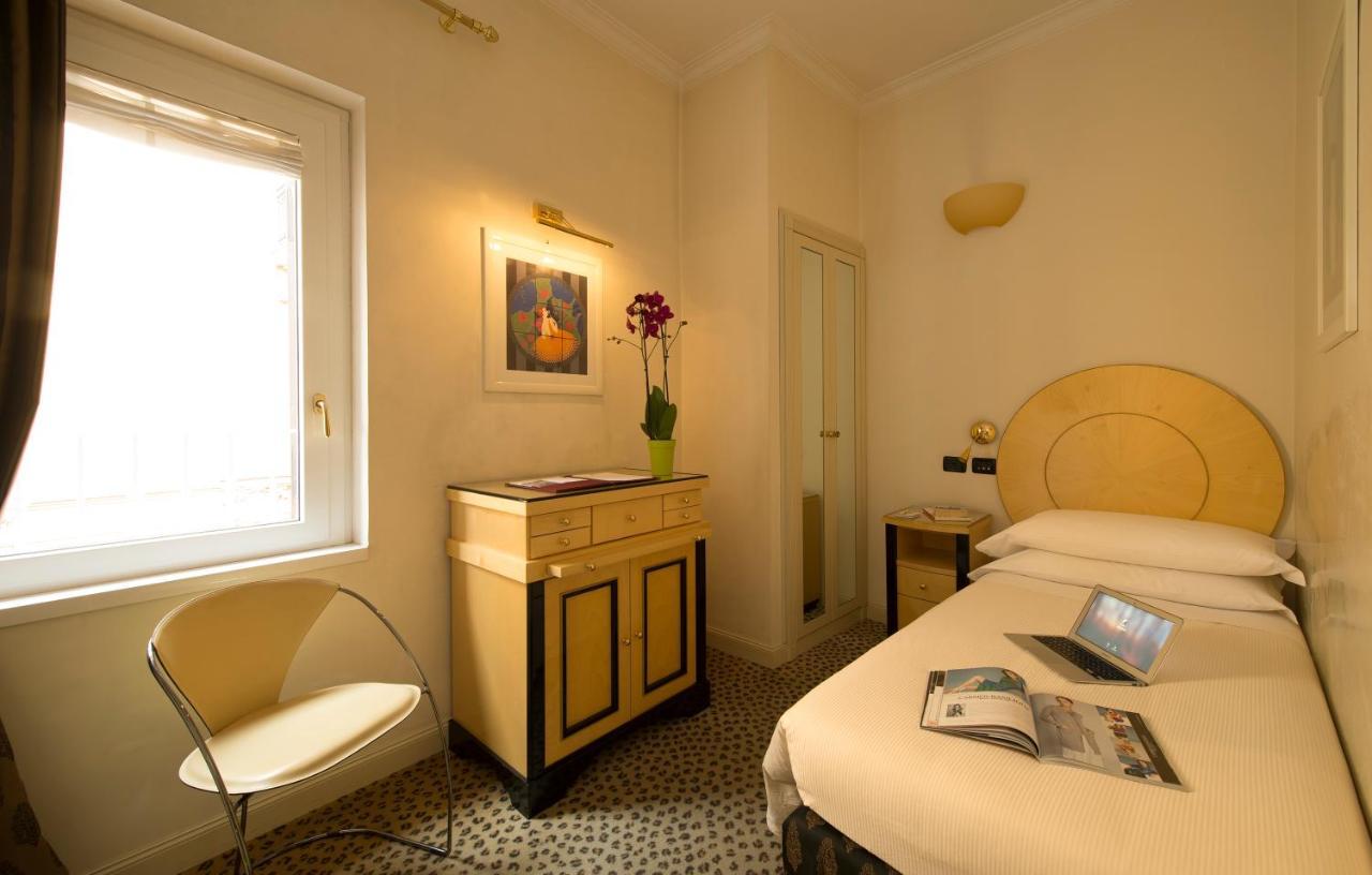 Hotel Gregoriana โรม ภายนอก รูปภาพ