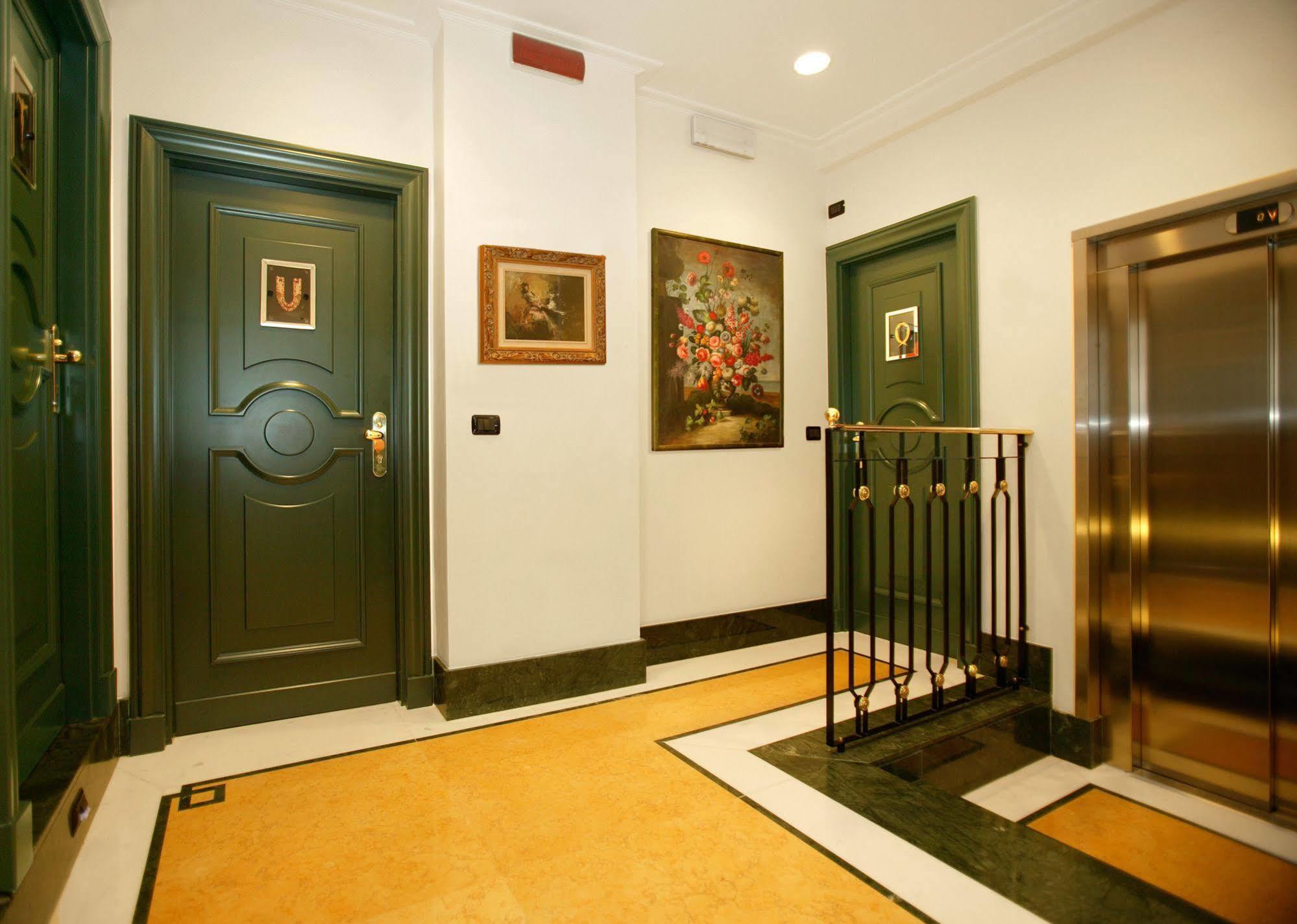 Hotel Gregoriana โรม ภายนอก รูปภาพ
